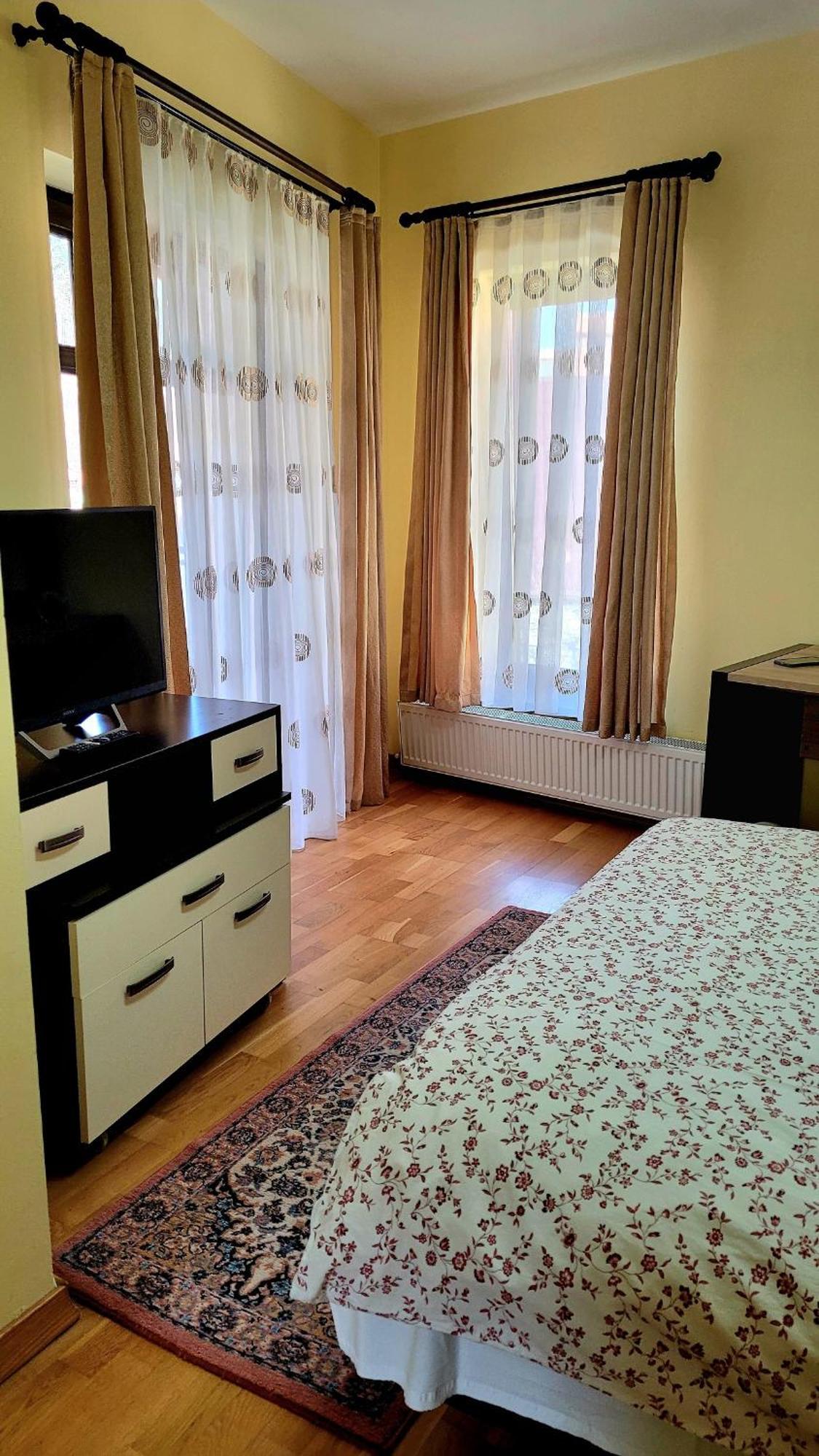 הוילה בראשוב Casa Regal מראה חיצוני תמונה